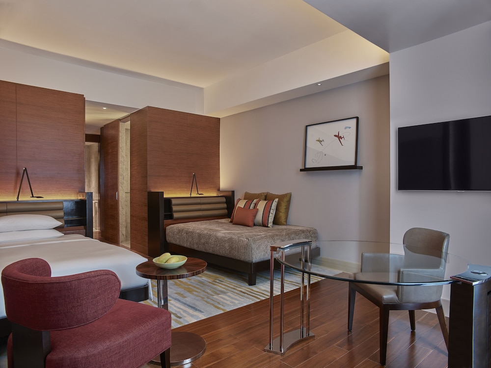 2 Double Beds Club Access photo 1