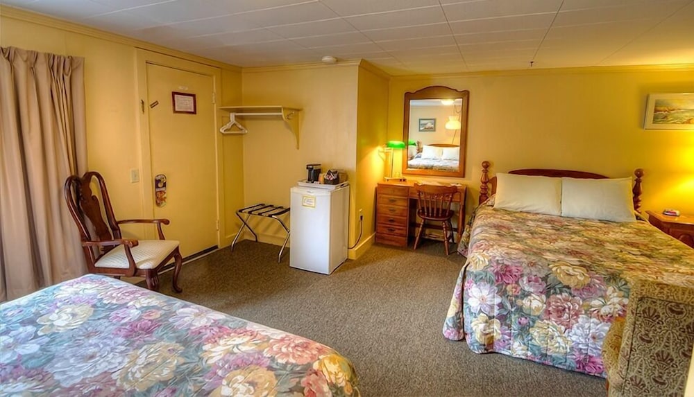 Standard Room, 2 Queen Beds