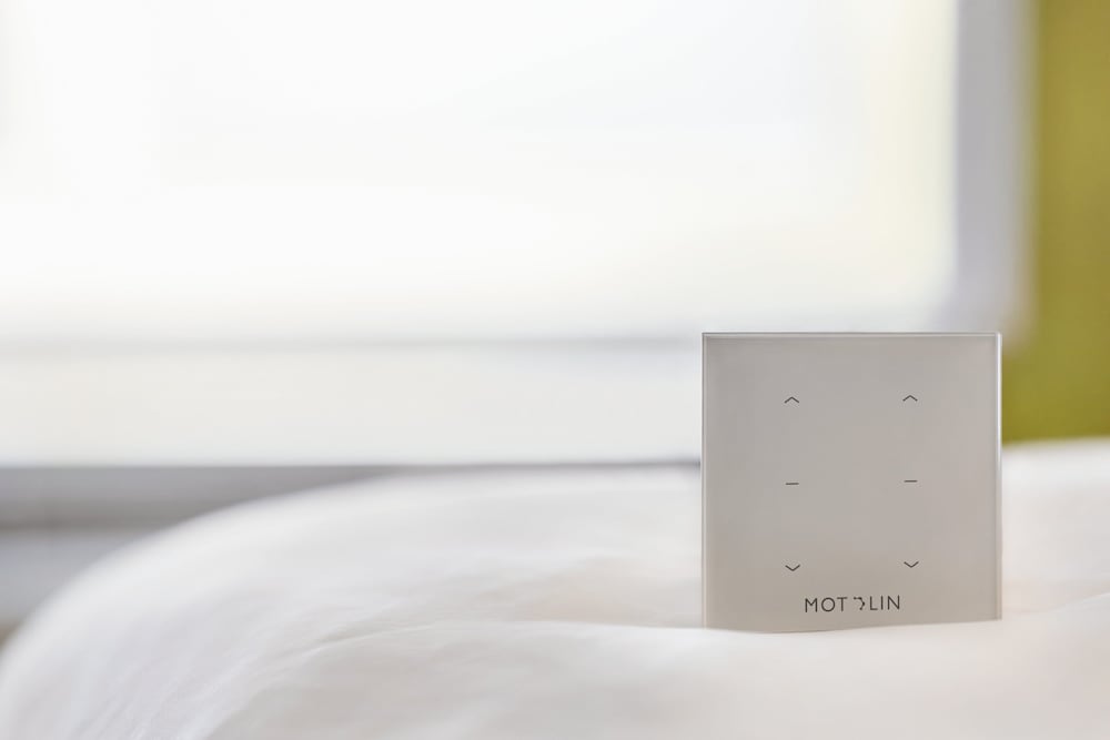 Suite, 1 Queen Bed, Accessible (Communications) - Photo 1