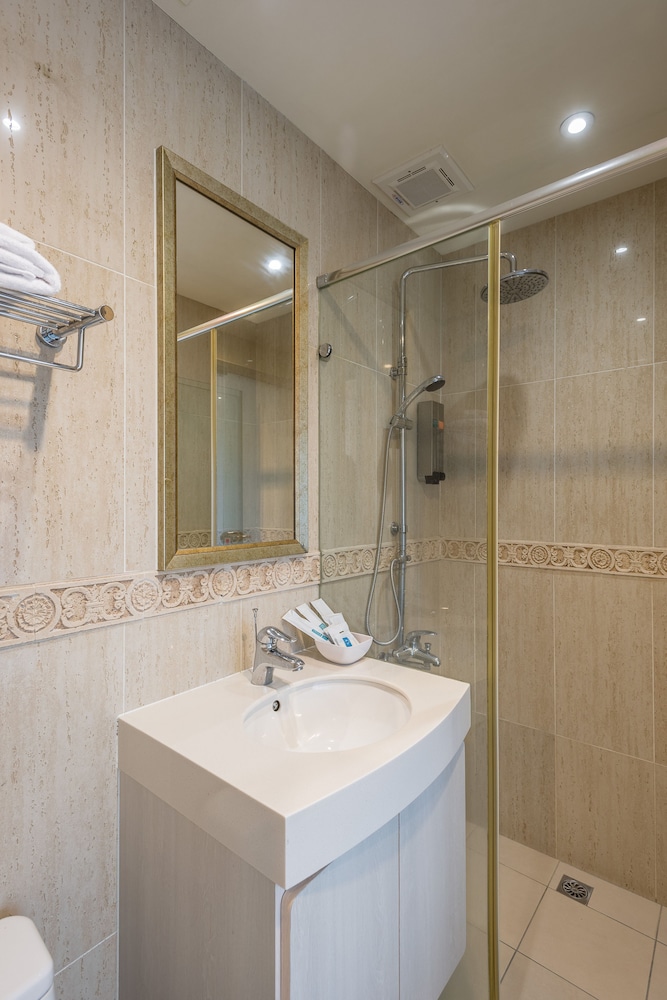 Superior twin room photo 2