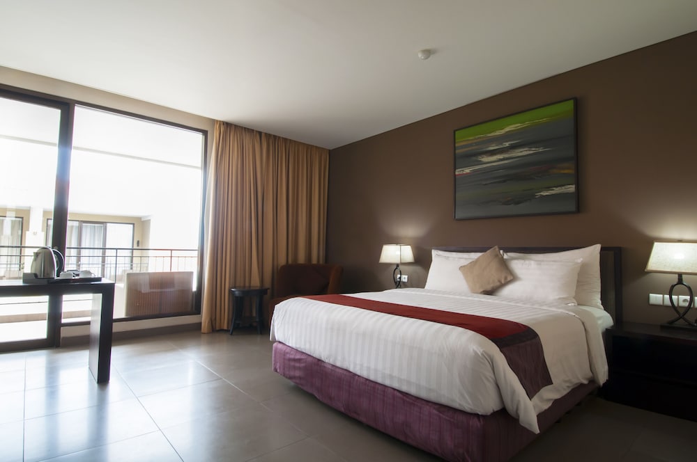 Premier Double or Twin Room with Balcony - Photo 1