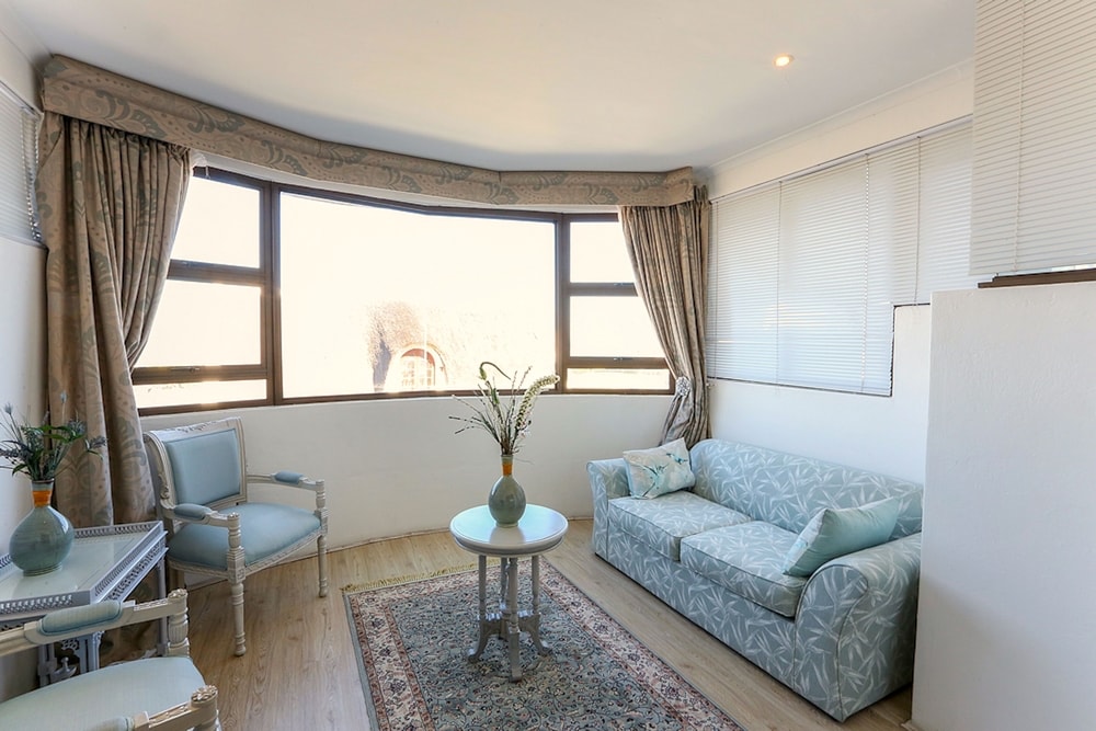 1st Floor - Family - Partial Sea View - Photo 2
