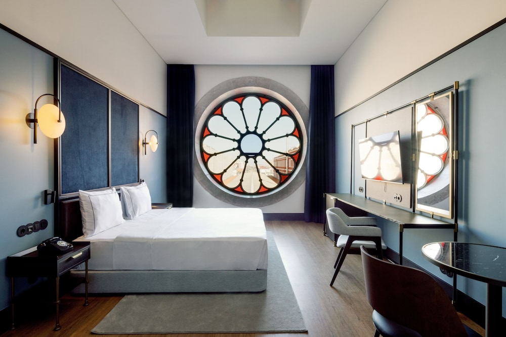 Deluxe Junior Suite - Rosacea