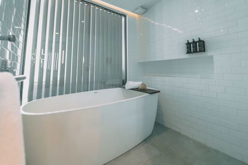 Signature Suite
