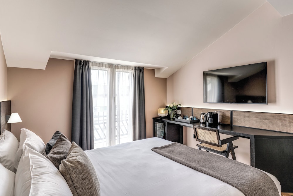 Executive Room, City View - Photo 2