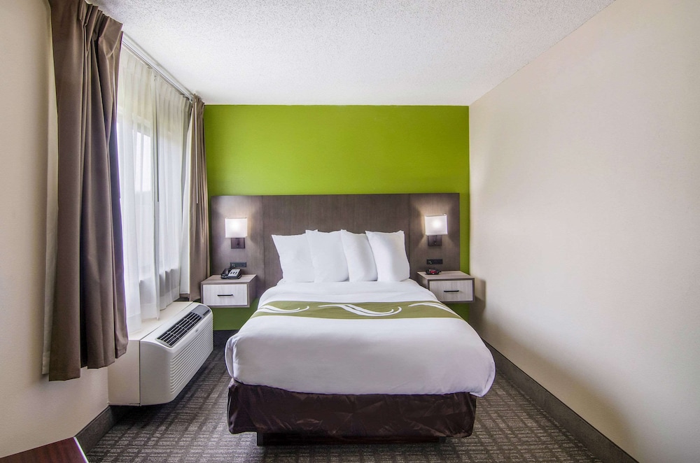 Suite, 2 Queen Beds, Non Smoking photo 1