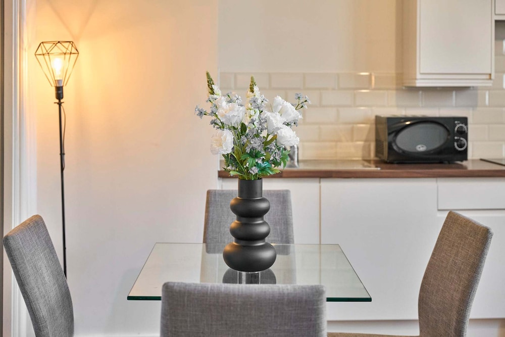 Host Stay Three Graces Getaway, Photo 6