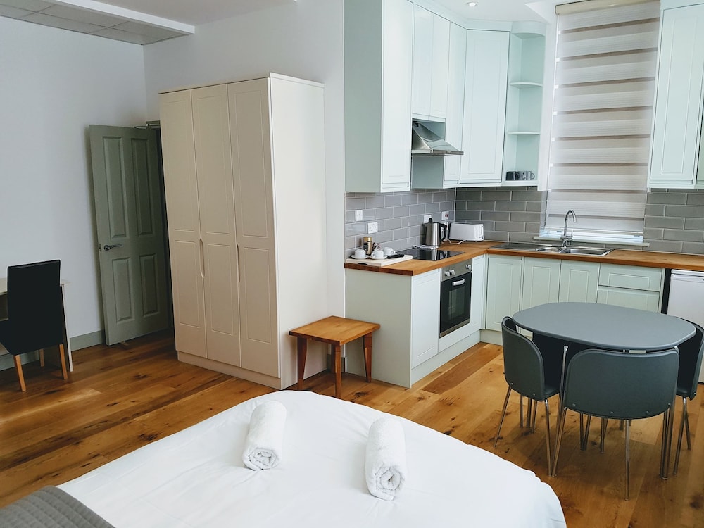 Comfort Studio, Ensuite (With Fully Fitted Kitchen) photo 1