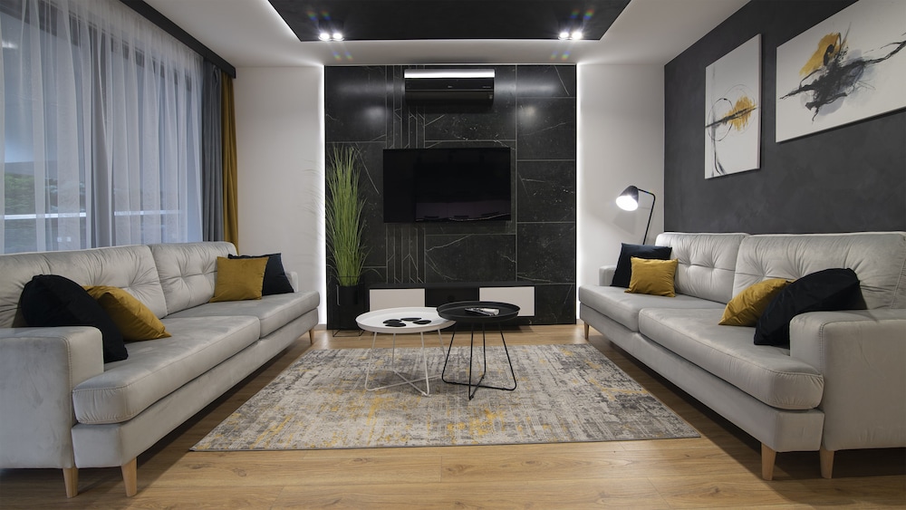 Apartment (C18) photo 2