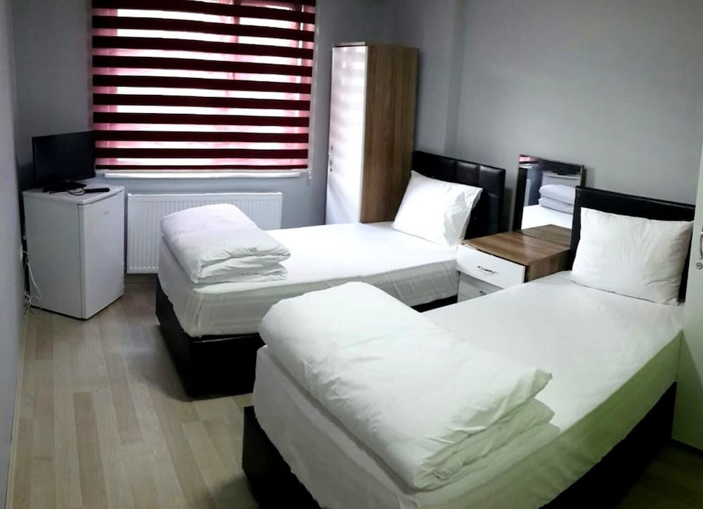Standard Double Room photo 3