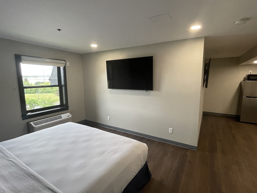 Deluxe Suite photo 2