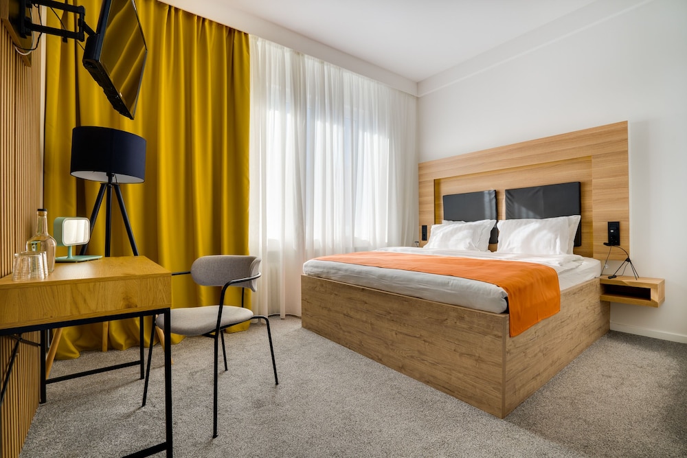 Classic Double Room