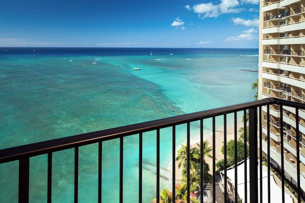 Room, 2 Double Beds, Oceanfront (Floor 4 - 9) thumbnail 5