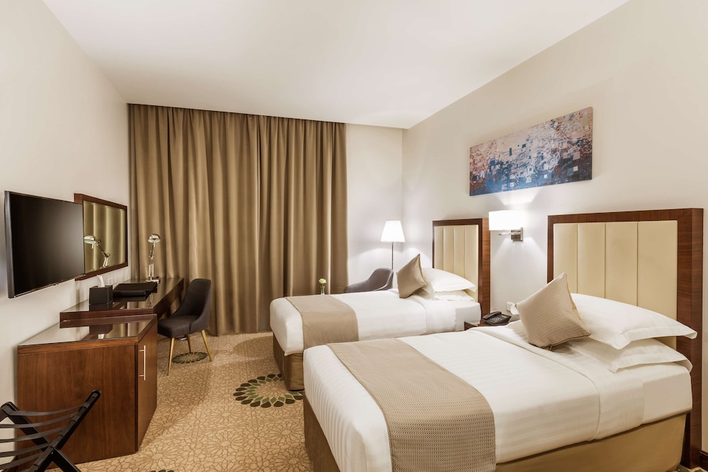 Superior Room, 2 Twin Beds, Non Smoking, City View - Photo 1