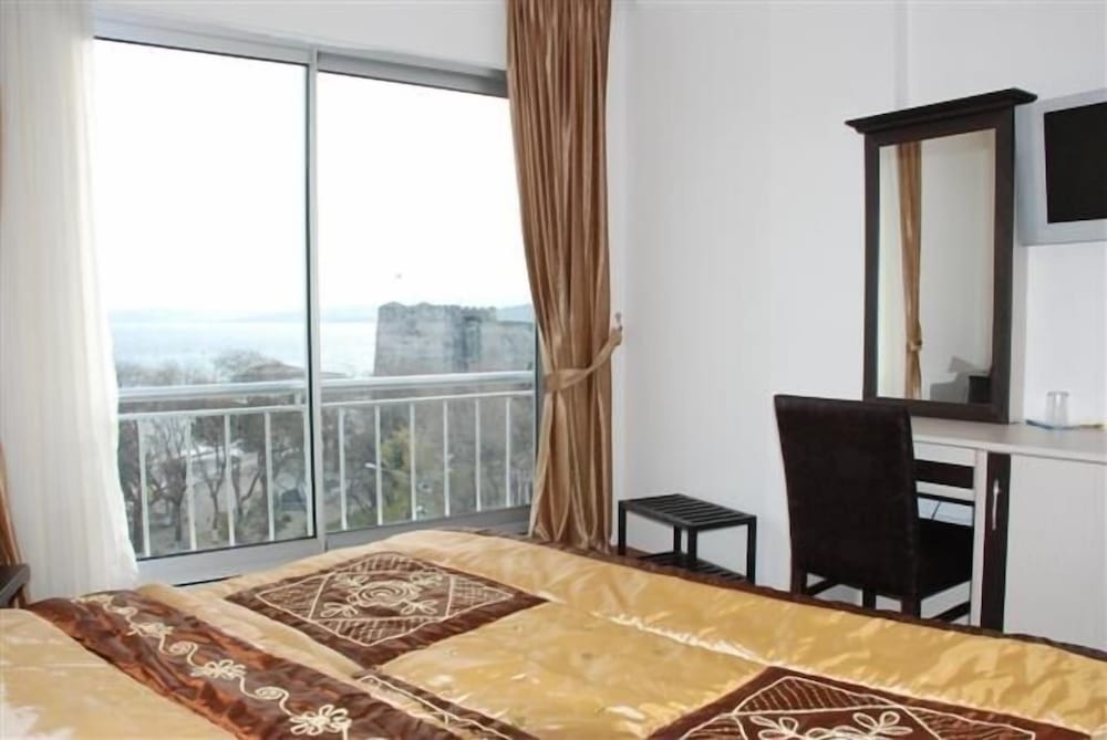 Family Triple Room