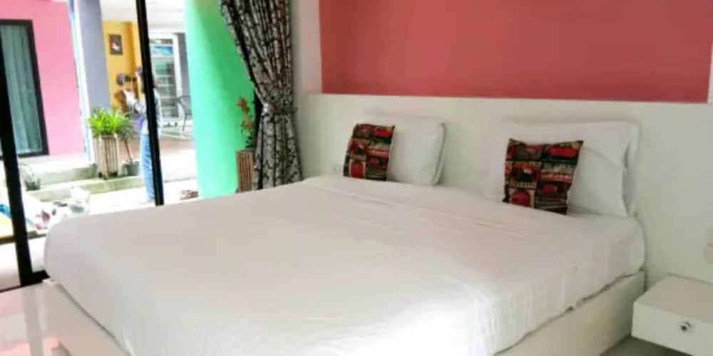 Double Room, Pool View - Photo 2