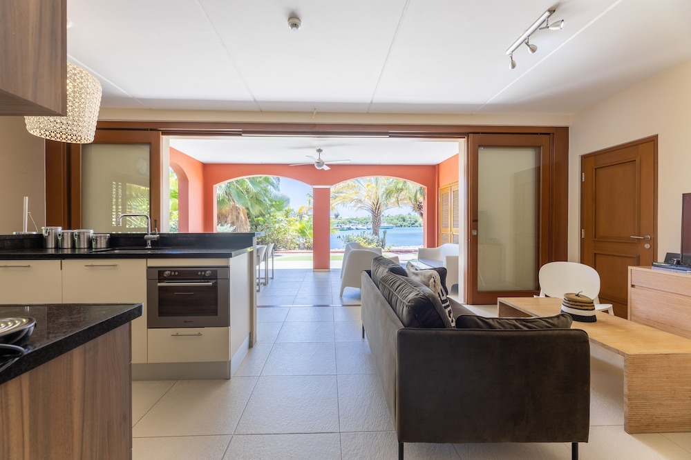 Deluxe Apartment, Terrace, Bay View (2 Bedrooms) photo 3