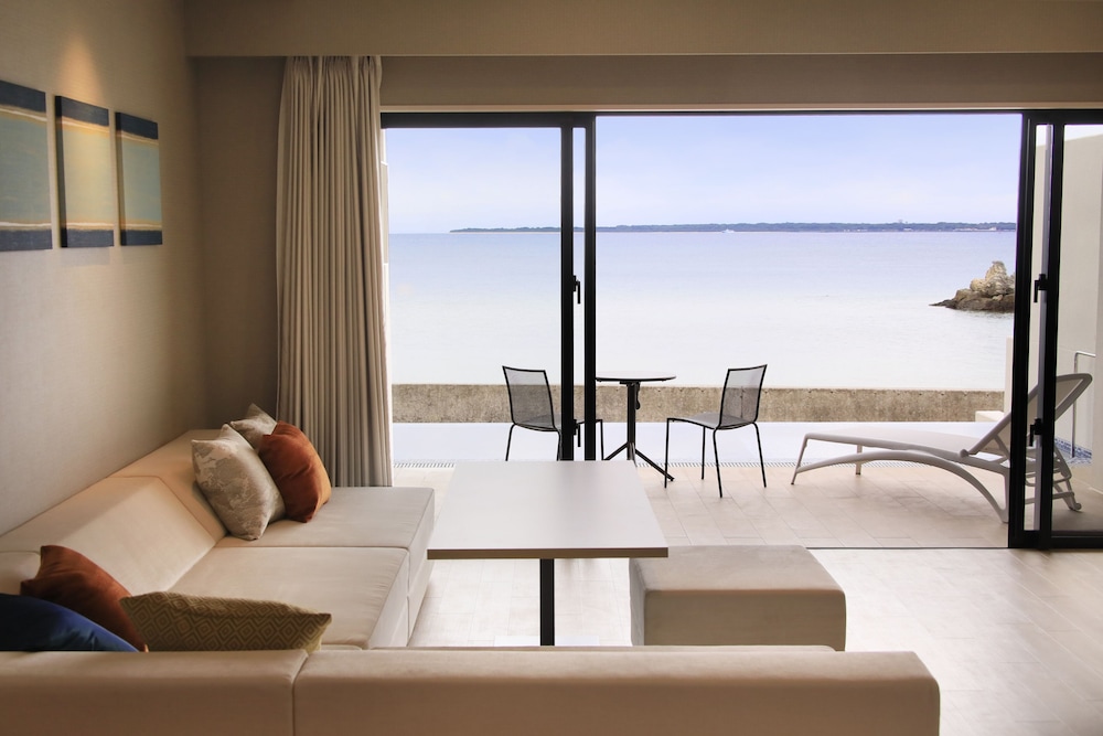 Suite, Private Pool, Ocean View - Photo 1