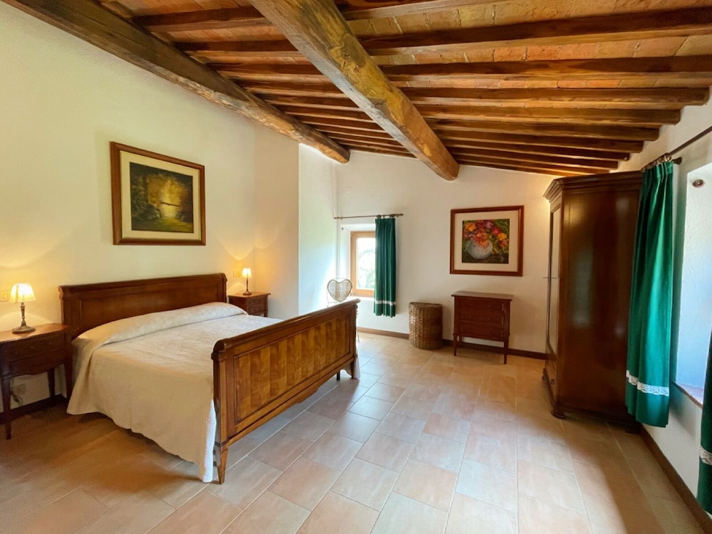 Luxury Apartment, 3 Bedrooms photo 2
