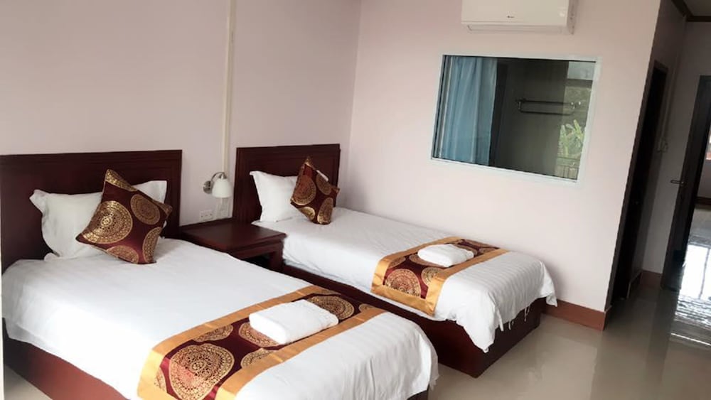 Superior Twin Room - Photo 1