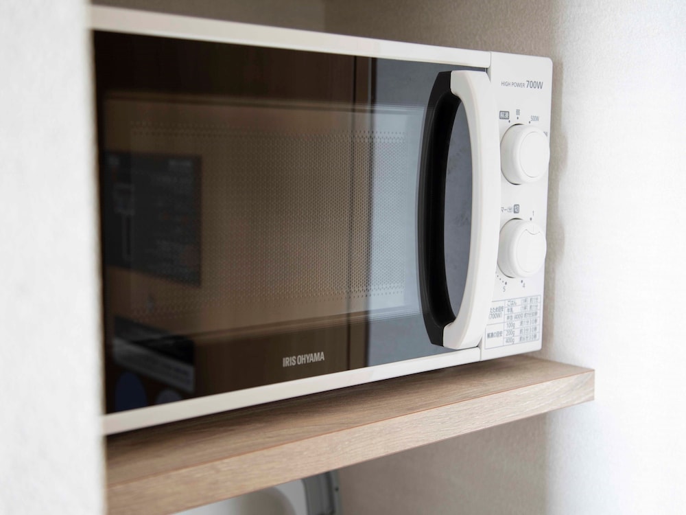 Deluxe Double Room, Non Smoking (with Washing Machine) - Photo 18