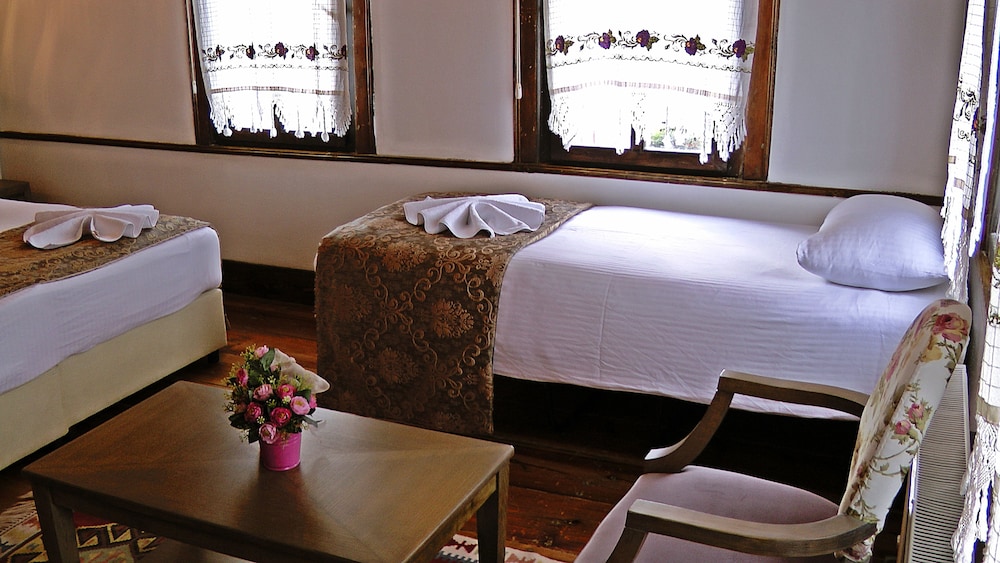 Triple Room photo 3