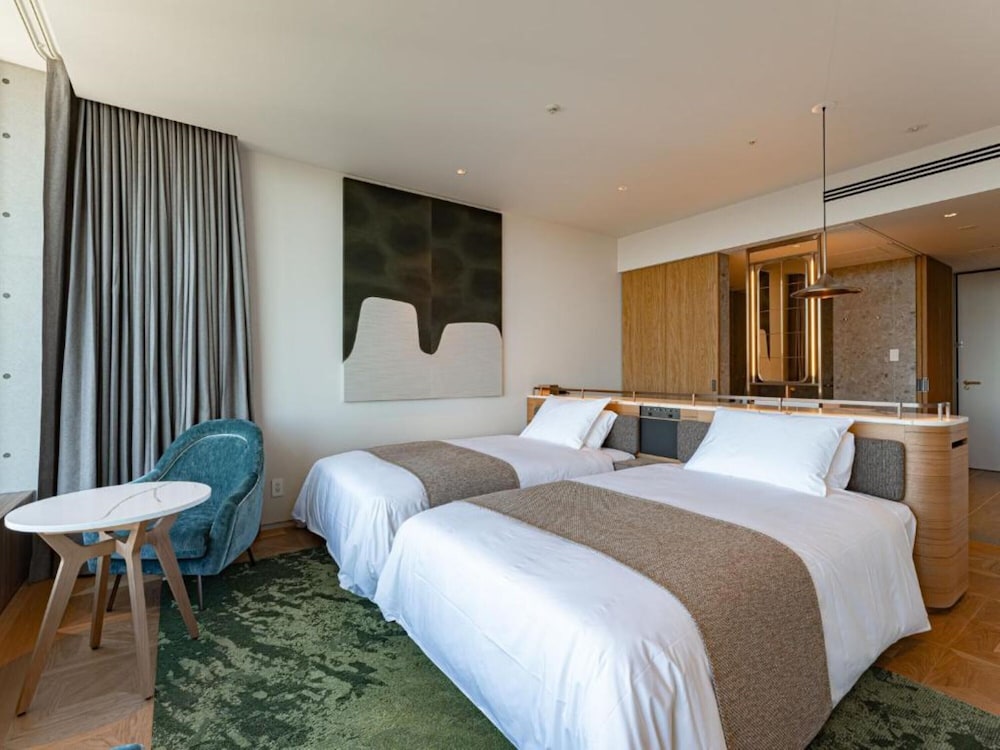 Premier Twin Room, Non Smoking (A)