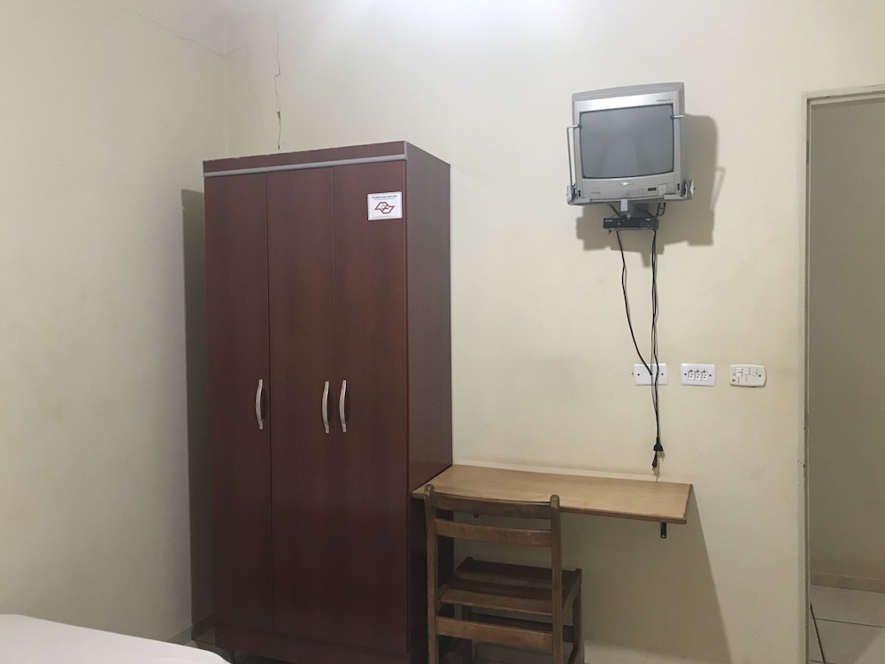 Traditional Triple Room, 3 Twin Beds, Non Smoking photo 3