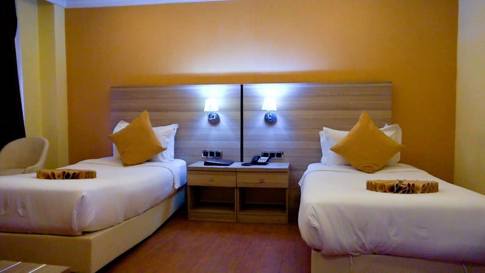 Standard Twin Room photo 2