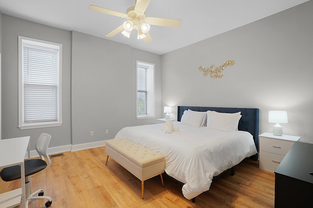 Basic Apartment photo 2