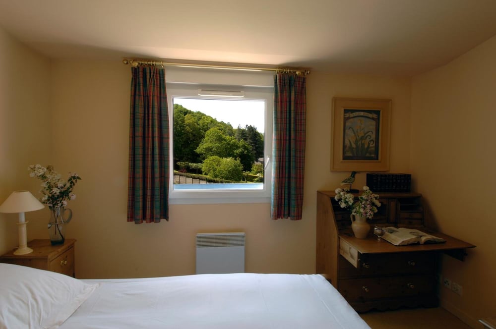 Superior Suite, 1 Bedroom - Photo 14
