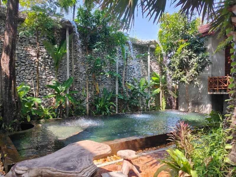Family Villa, 3 Bedrooms, Pool View - Photo 1