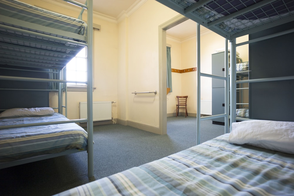Bed in 4-Bed Female Dormitory with Shared Bathroom photo 3
