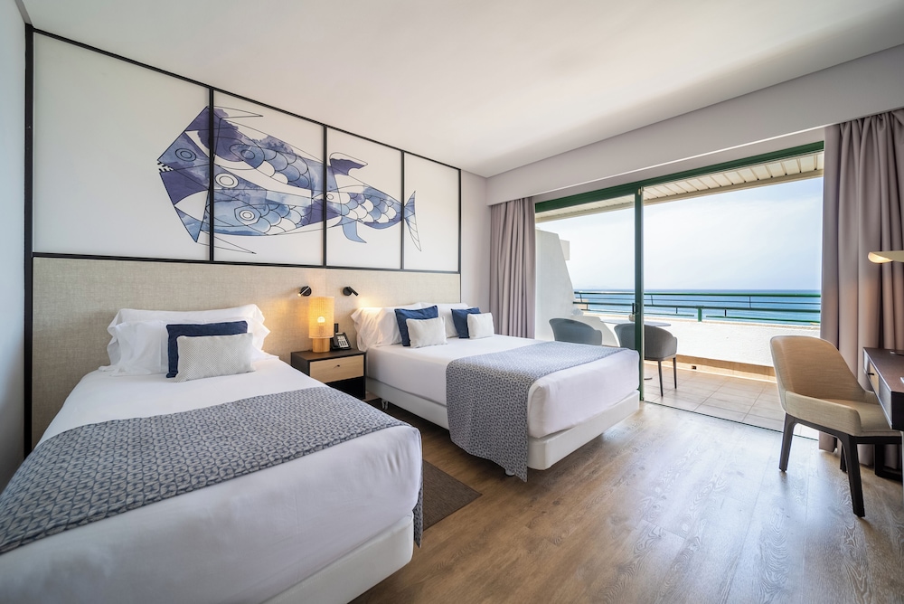 Triple Room, Terrace, Ocean View (Preferred Club, 3 Adults) - Photo 2