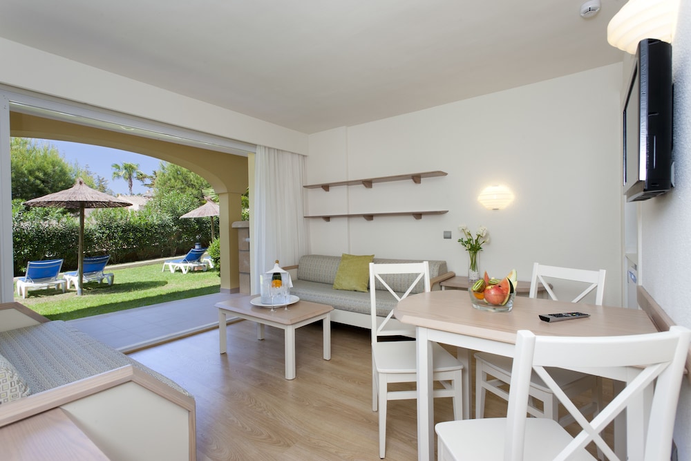 Apartment, 1 Bedroom, Terrace, Garden View