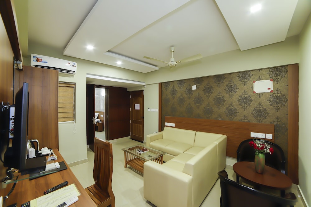 Luxury Suite