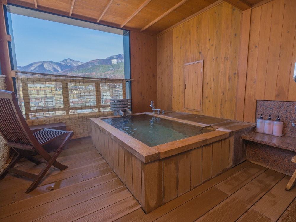Junior Suite with Open Air Bath photo 2
