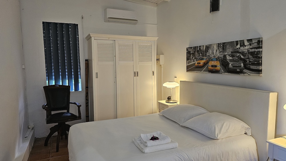 Comfort Bungalow, 1 Double Bed with Sofa bed, Private Bathroom photo 3