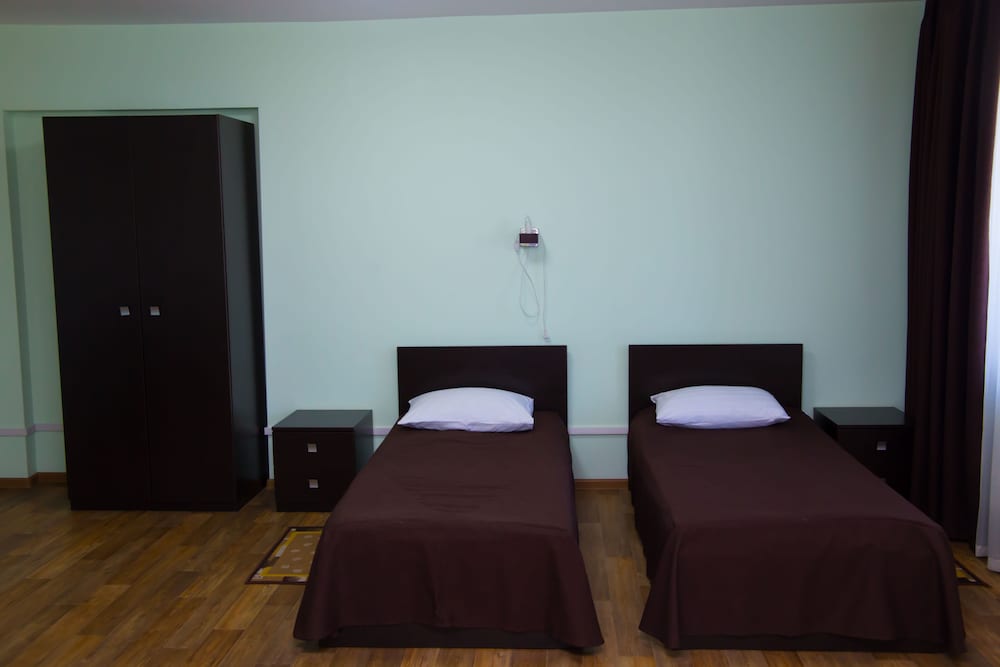 Apartment, 2 Twin Beds photo 2