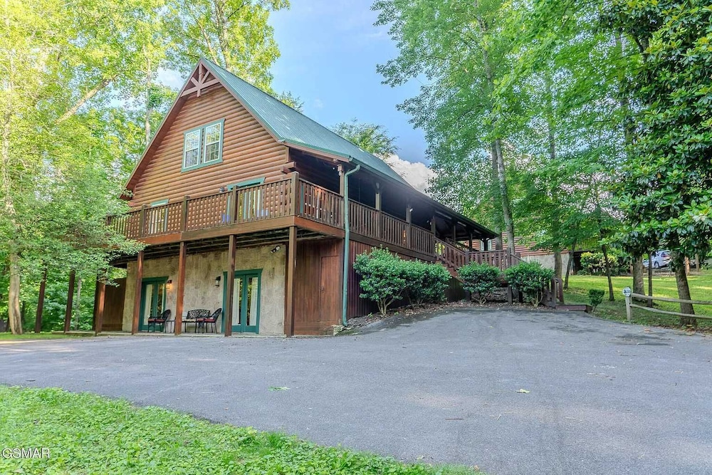 Gatlinburg Getaway - Private Theater Hot Tub, Kuva 28