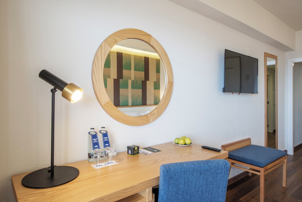 Deluxe Double Room Single Use