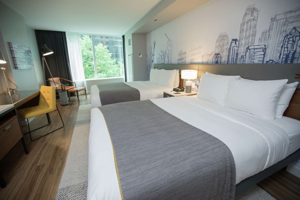 Room, 2 Queen Beds, Accessible (Hearing) - Photo 1