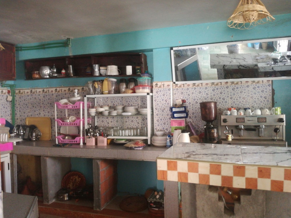 Standard Quadruple Room - Photo 4