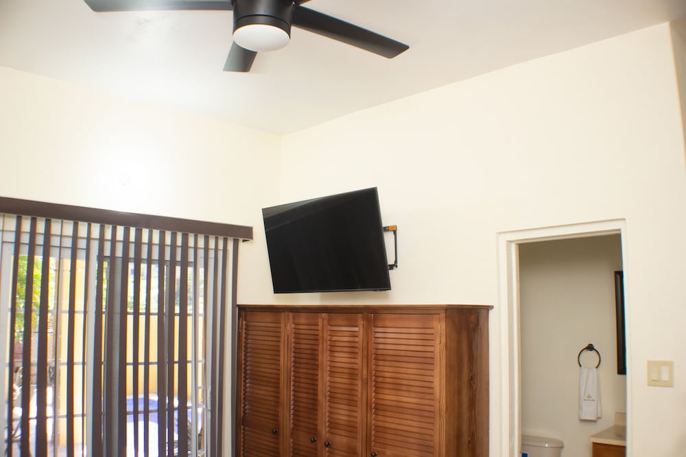 Studio 1 photo 3