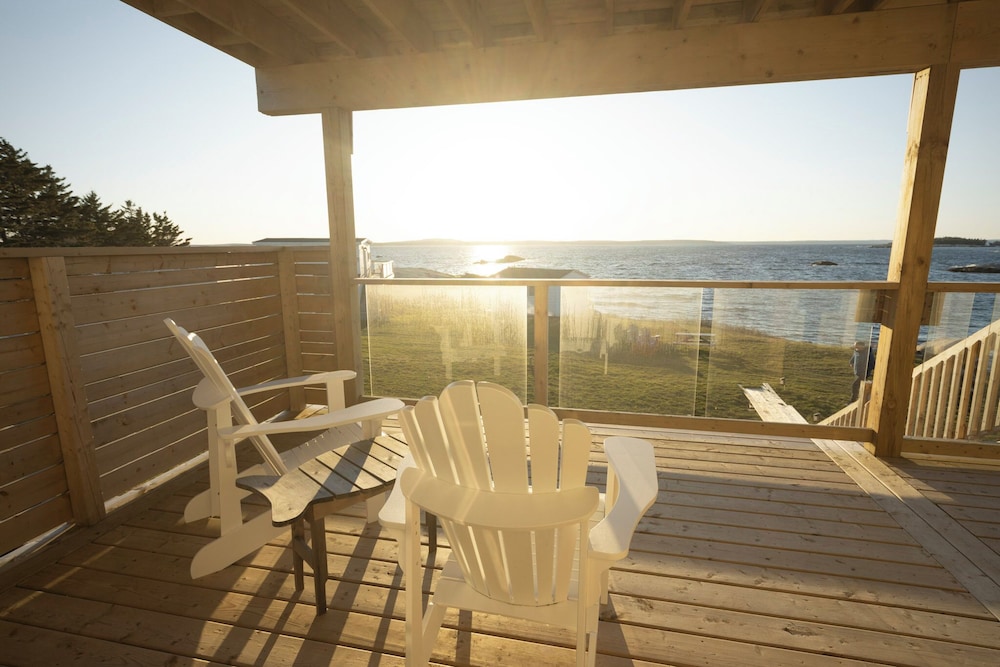 Sand Dollar Suite (not Pet friendly) photo 3