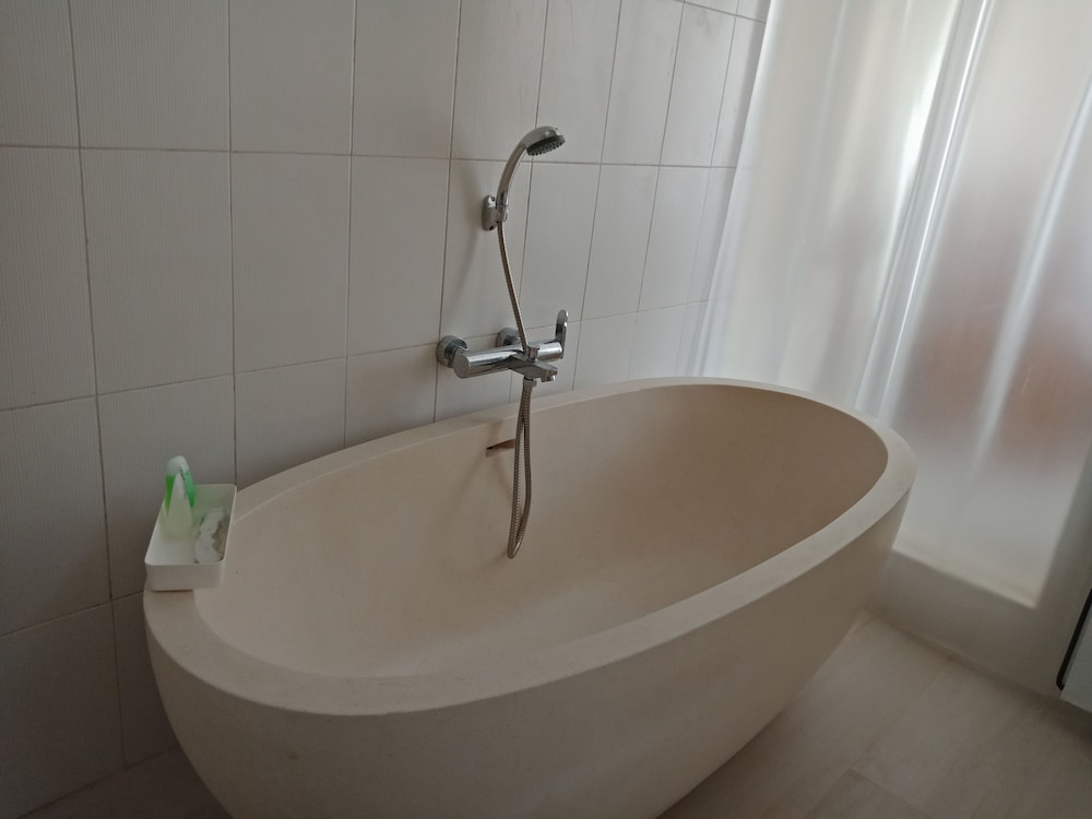 Luxury Villa, 2 Bedrooms, Non Smoking, Pool View photo 2