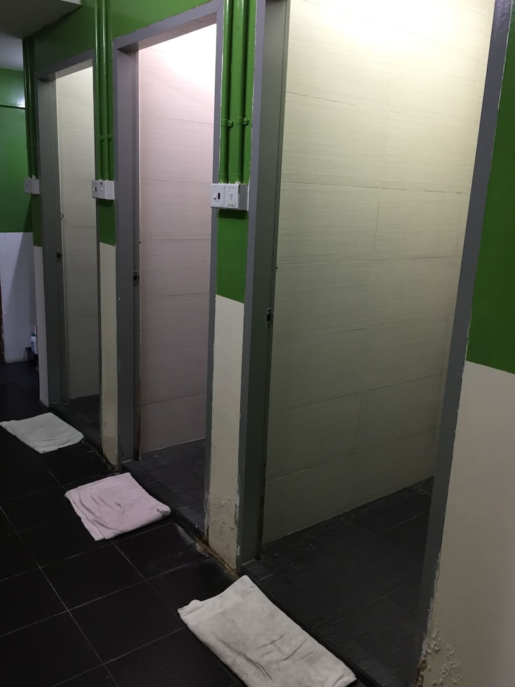 Triple Room with Shared Bathroom photo 1