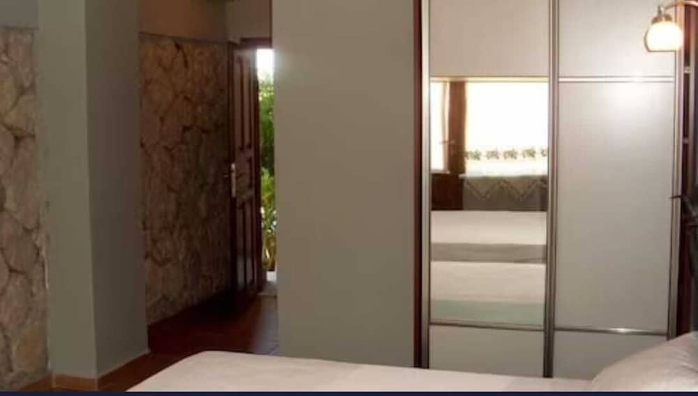 Standard Twin Room photo 1