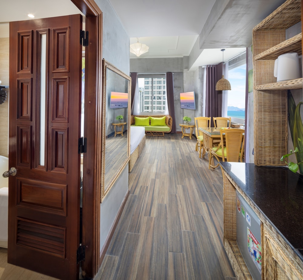 Studio, Sea View - Photo 3
