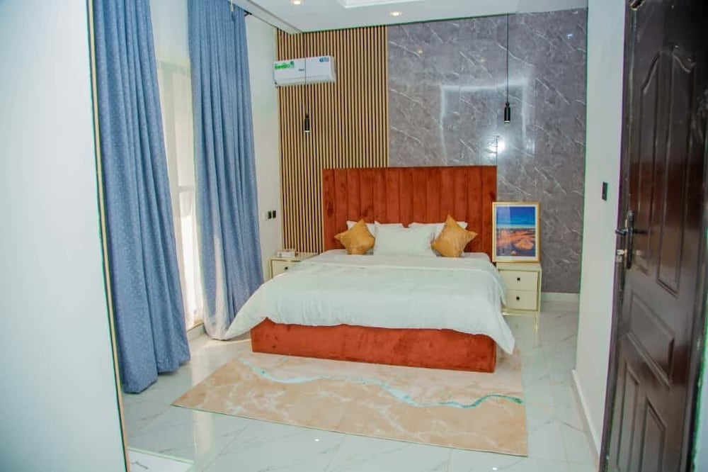Duplex, 2 Bedrooms, Balcony photo 2